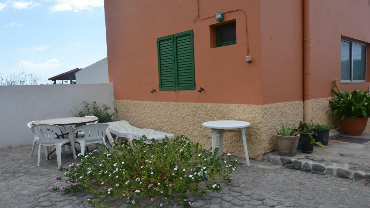 Casa Olivier La Playa Bajo Apartment Valle Gran Rey Exterior photo